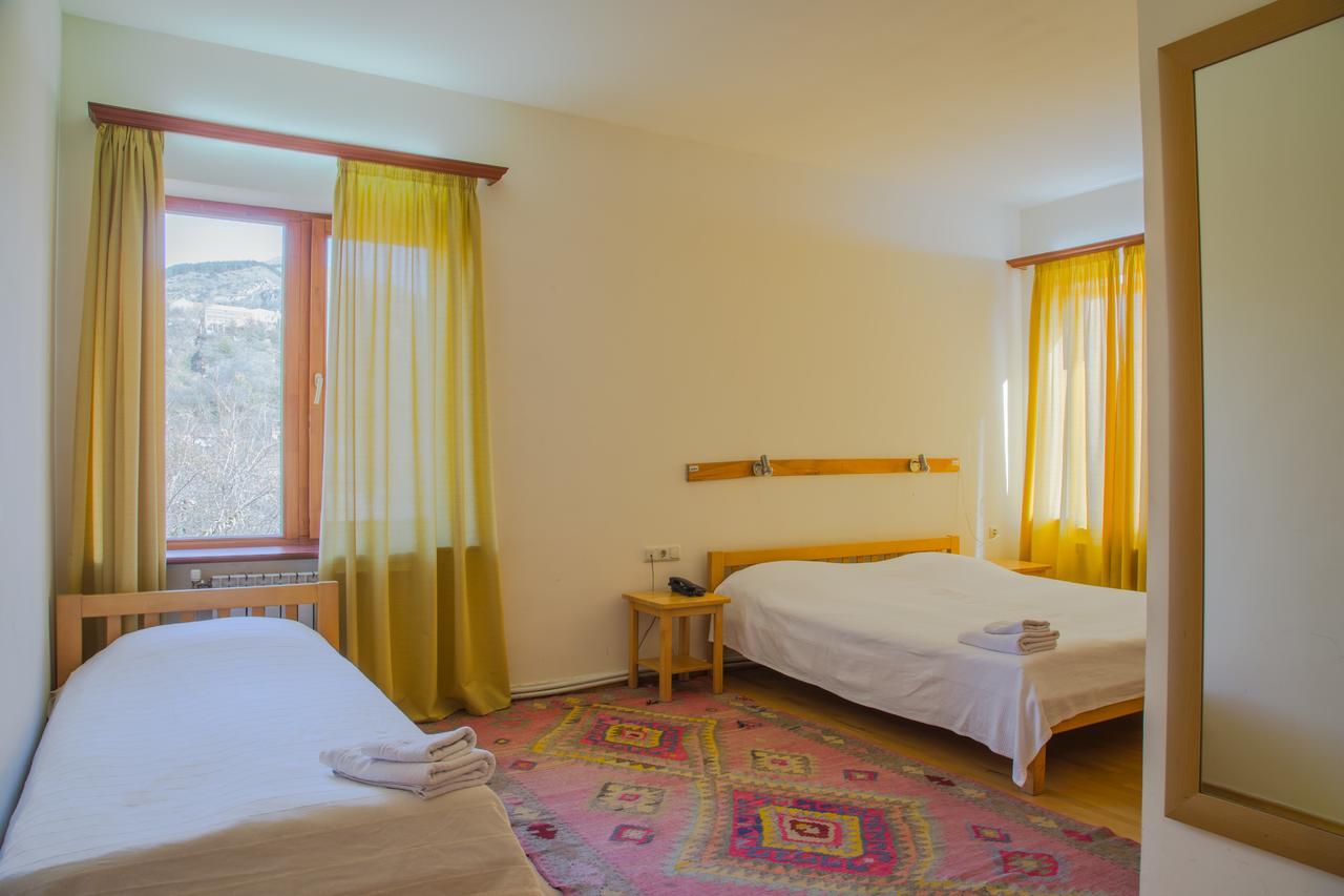 Hotel Mirhav Goris Dış mekan fotoğraf